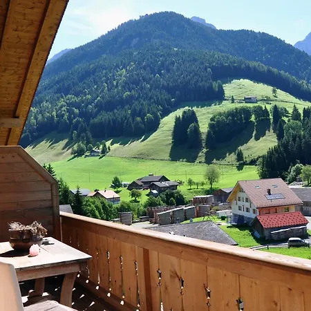 Zeppelin * Chateau-d'Oex